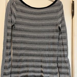 ATHLETA women's boatneck top
